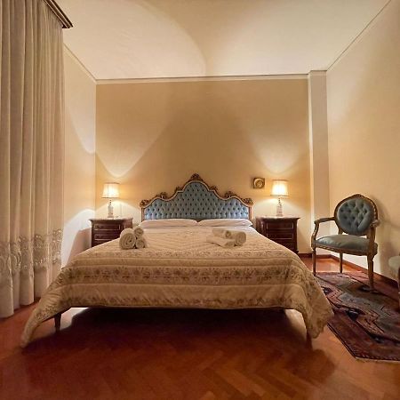 Royal Suite - Near Station & City Center Modena Esterno foto